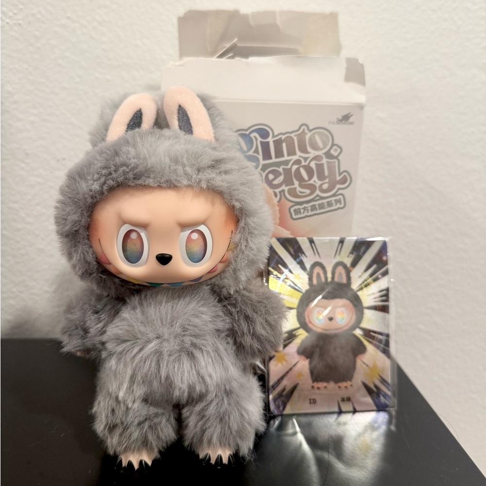 Labubu Big into Energy- Secret ID